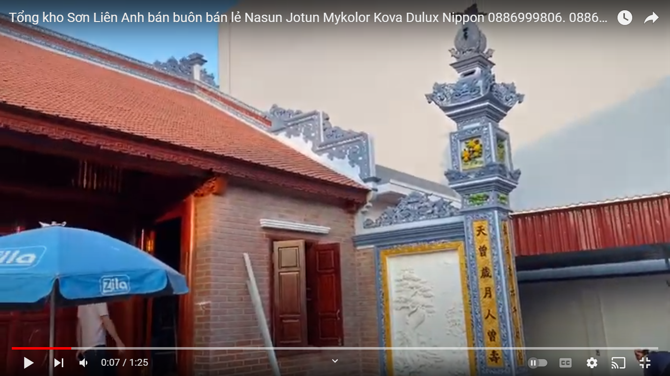 NPP Liên Anh thi công sơn nhà thờ gỗ cổ truyền